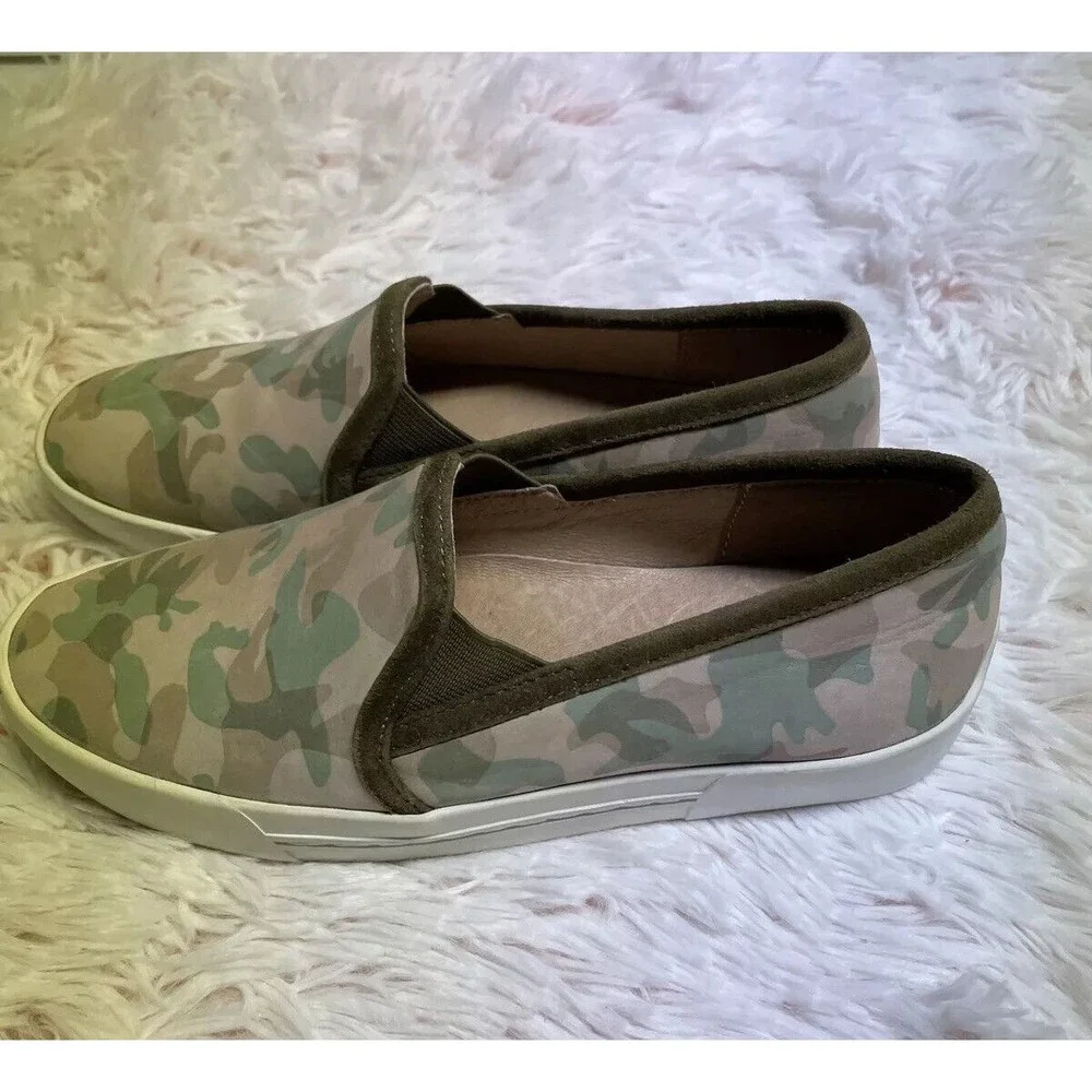 Joie women’s camouflage